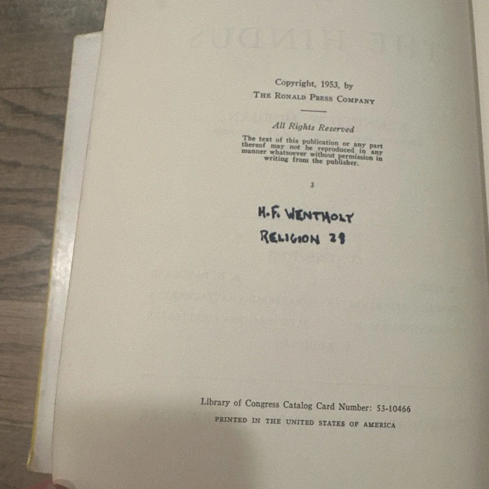 The‎ Religion of the Hindus by Kenneth Morgan First Edition HCDJ